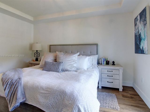 Home for sale at 4809 NW 83rd Pkwy - photo 6190009