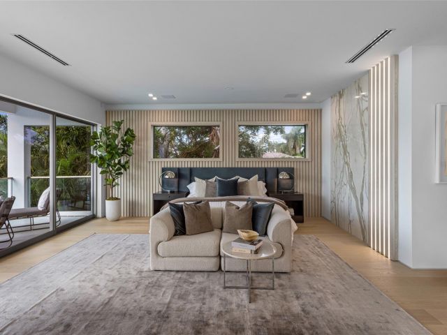 Home for sale at 91 Fiesta Way - photo 6195352