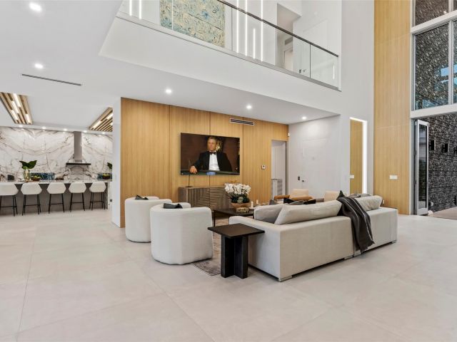 Home for sale at 91 Fiesta Way - photo 6195366