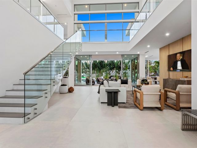 Home for sale at 91 Fiesta Way - photo 6195368