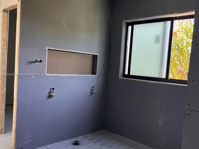 Home for sale at 1700 NE 18th St - photo 6183718