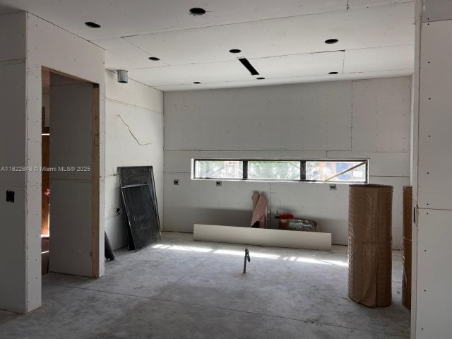 Home for sale at 1700 NE 18th St - photo 6183726