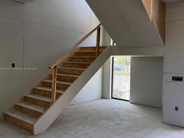 Home for sale at 1700 NE 18th St - photo 6183727