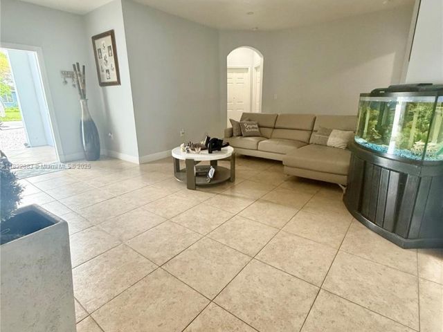 Home for sale at 20401 SW 317th St - photo 6170620