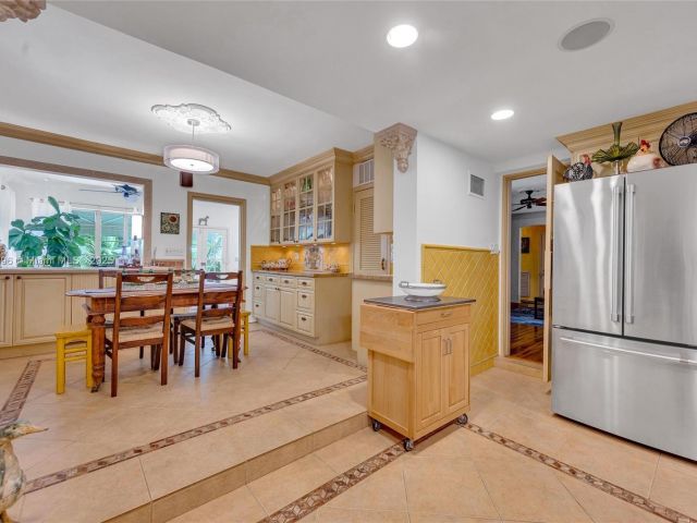 Home for sale at 4187 S Le Jeune Rd - photo 6177394