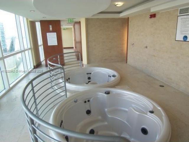 Apartment for sale  Unit #1305 - photo 6192818