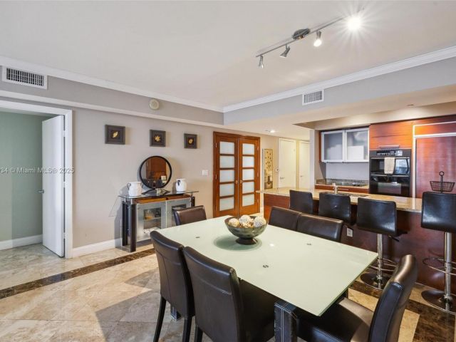 Apartment for rent  Unit #4803 - photo 6173087