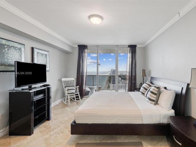 Apartment for rent  Unit #4803 - photo 6173097