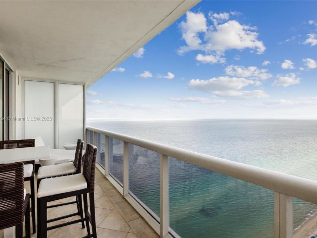 Apartment for rent  Unit #4803 - photo 6173100