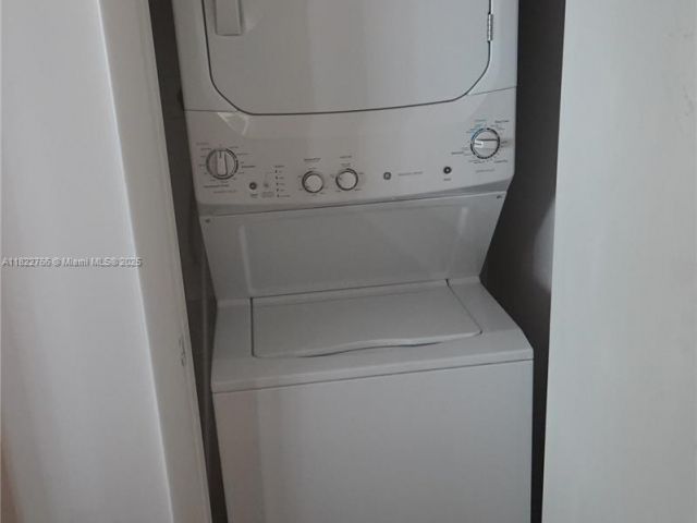 Apartment for sale  Unit #2510 - photo 6185762