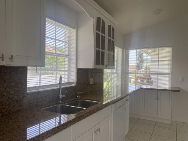 Home for sale at 3830 Circle Lake Drive - photo 6204556