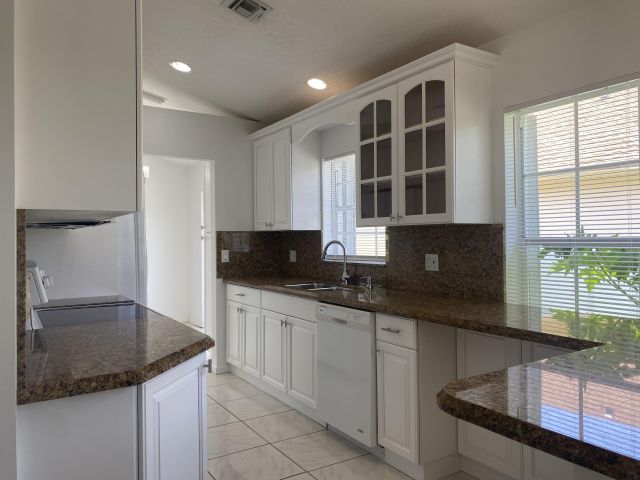 Home for sale at 3830 Circle Lake Drive - photo 6204558