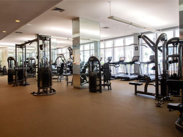 Apartment for sale  Unit #330 - photo 6171520