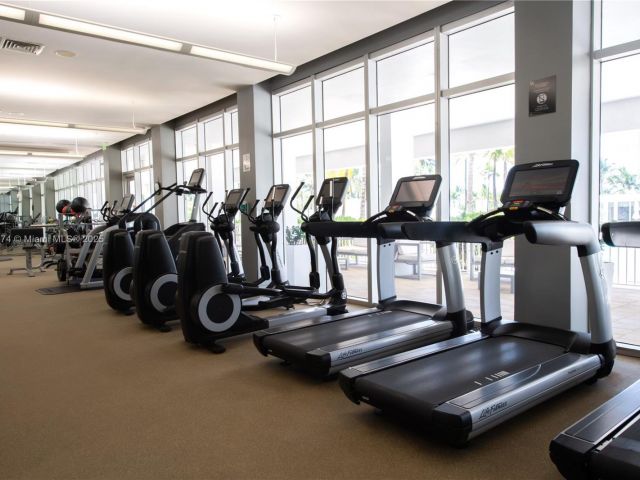 Apartment for sale  Unit #330 - photo 6171521