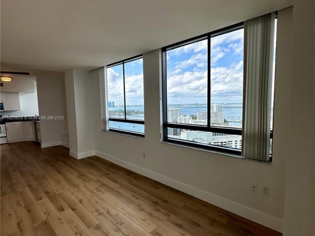 Apartment for sale  Unit #3007 - photo 6171775