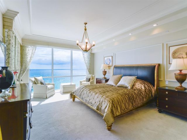 Apartment for sale  Unit #1104 - photo 6172945