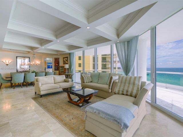 Apartment for sale  Unit #1104 - photo 6172956