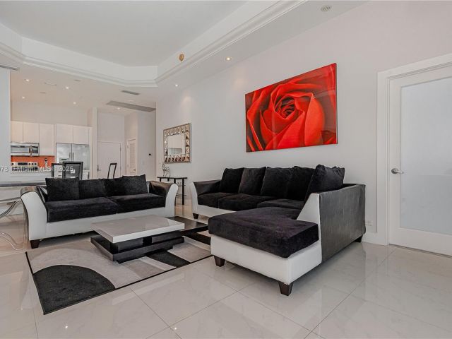 Apartment for rent  Unit #1619 - photo 6173752