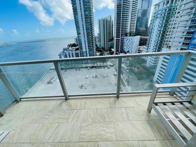 Apartment for sale  Unit #1703 - photo 6173938