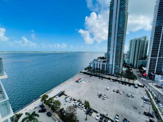 Apartment for sale  Unit #1703 - photo 6173939