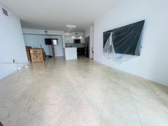 Apartment for sale  Unit #1703 - photo 6173941