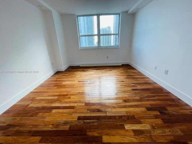 Apartment for sale  Unit #1703 - photo 6173943