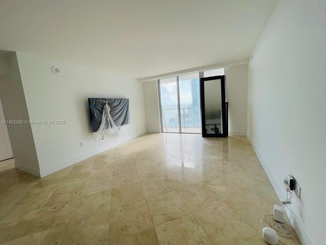 Apartment for sale  Unit #1703 - photo 6173951