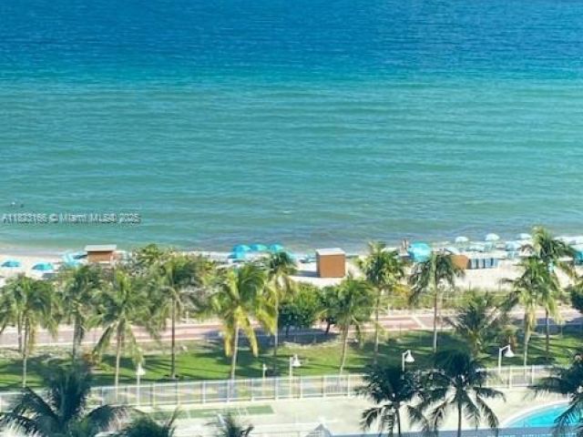 Apartment for sale  Unit #1717 - photo 6202451