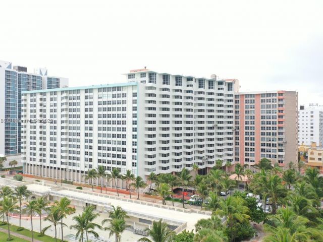 Apartment for sale  Unit #1717 - photo 6202454