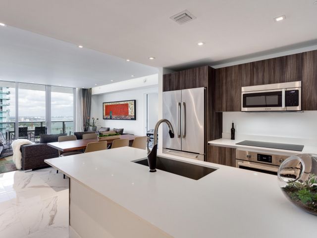 Apartment for sale  Unit #4711 - photo 6173131