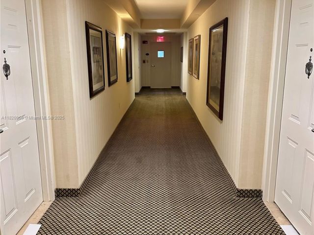 Apartment for sale  Unit #914 - photo 6176570