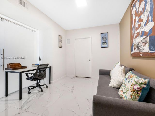 Apartment for sale  Unit #4-2303 - photo 6174659