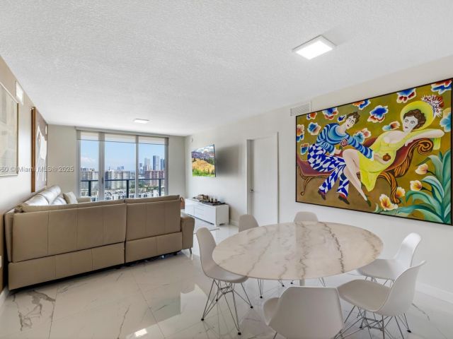 Apartment for sale  Unit #4-2303 - photo 6174666