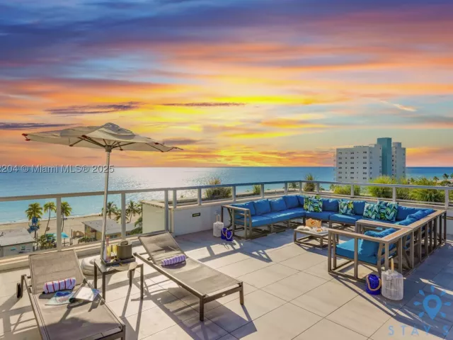 2-bedroom condo for sale in Hollywood - 777 N Ocean Dr N521 - MondialRealty
