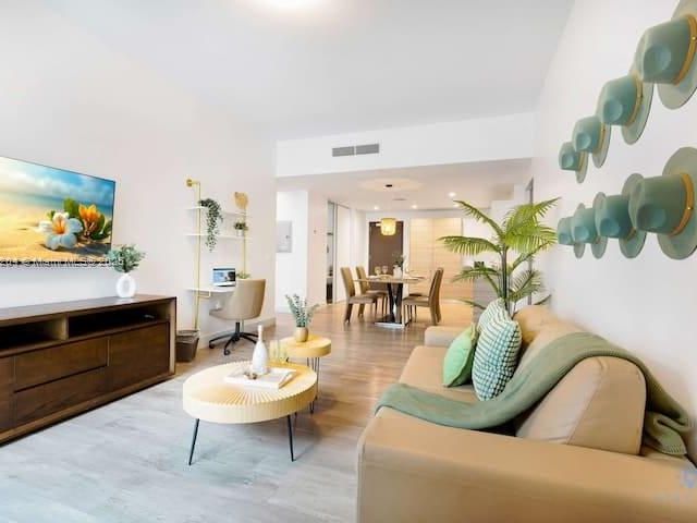 Apartment for sale  Unit #N521 - photo 6173294