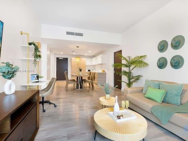 Apartment for sale  Unit #N521 - photo 6173295