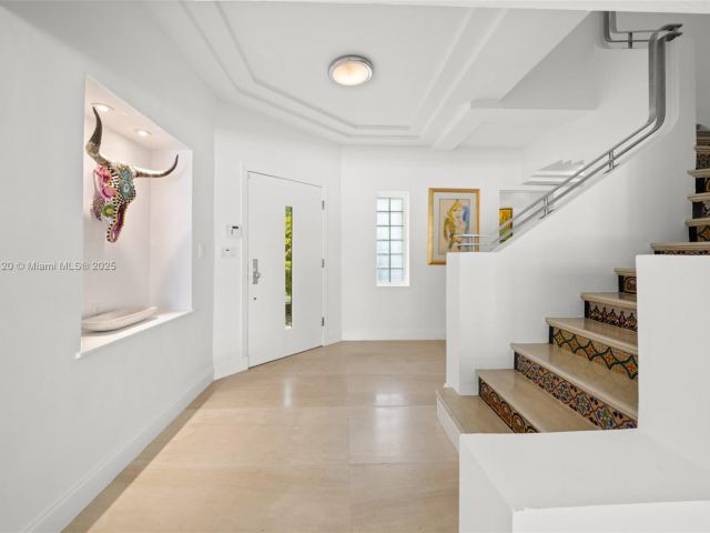 Home for sale at 1839 W 24th St - photo 6171986