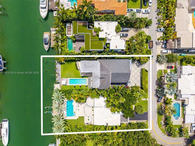 Home for sale at 1839 W 24th St - photo 6171996