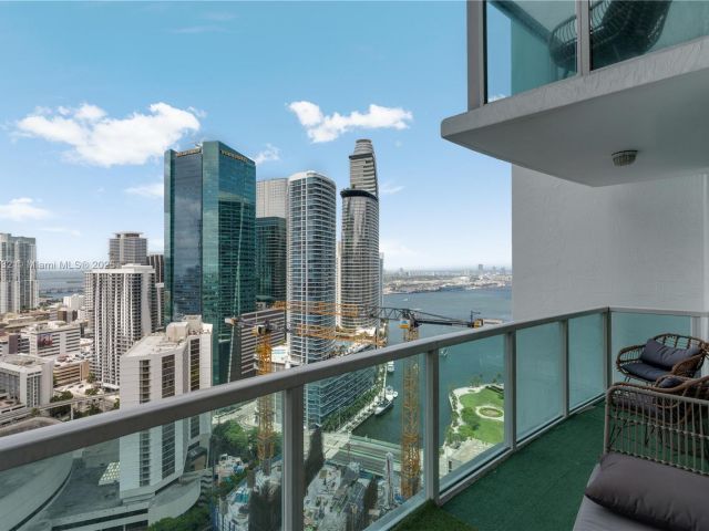 Apartment for rent  Unit #2107 - photo 6232388