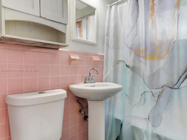 Home for sale at 1991 NE 178th St - photo 6227534