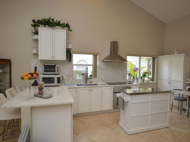 Home for sale at 2541 NW 39th Street - photo 6255081