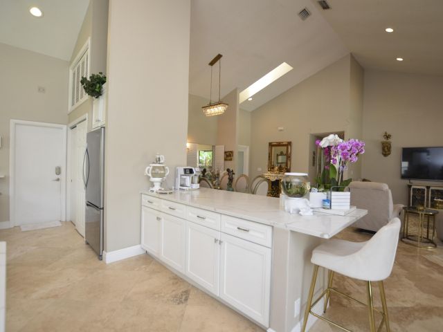 Home for sale at 2541 NW 39th Street - photo 6255082