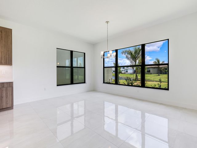 Home for rent at 9451 Riverside Park Drive - photo 6372949