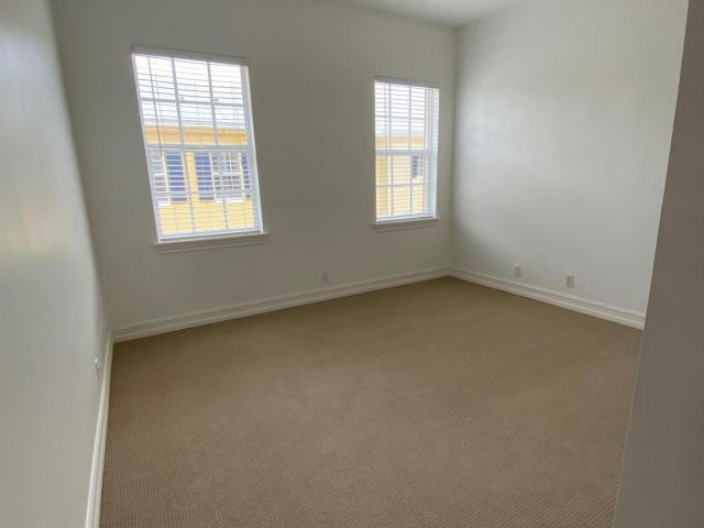 Home for rent at 319 Flamingo Drive - photo 6173556