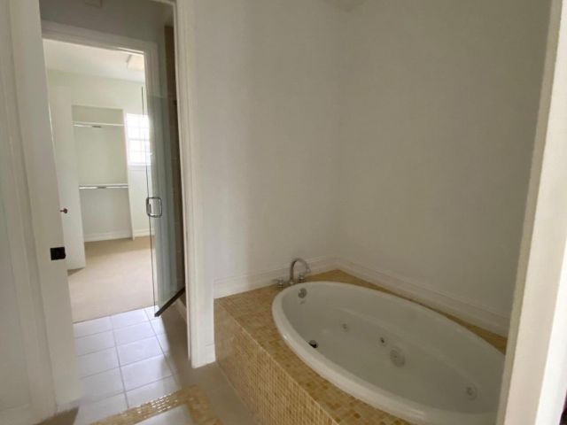 Home for rent at 319 Flamingo Drive - photo 6173559