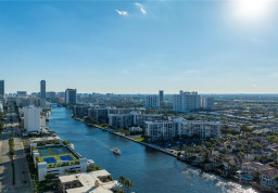 Apartment #2707 at Quadomain