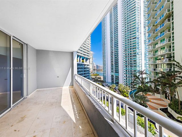 Apartment for sale  Unit #1203 - photo 6176898