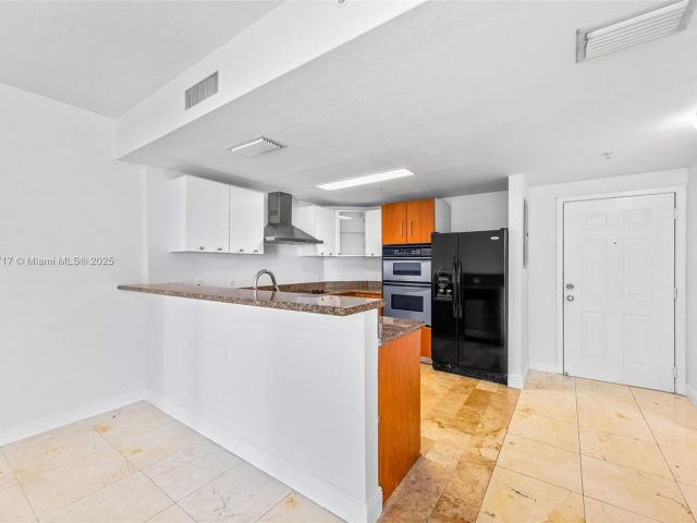Apartment for sale  Unit #1203 - photo 6176910