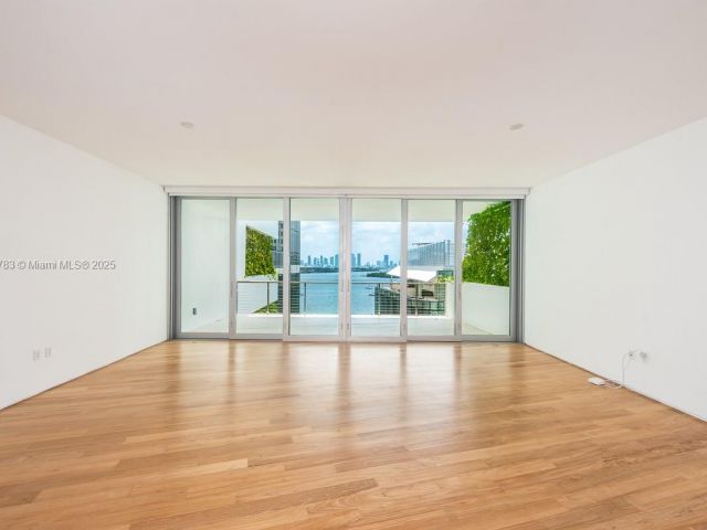 Apartment for sale  Unit #9D - photo 6176726