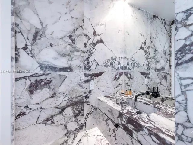 Apartment for sale  Unit #9D - photo 6176719